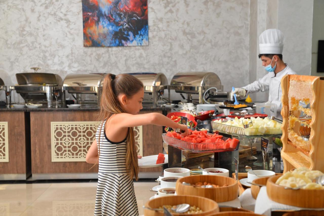 Arion Hotel Baky Esterno foto