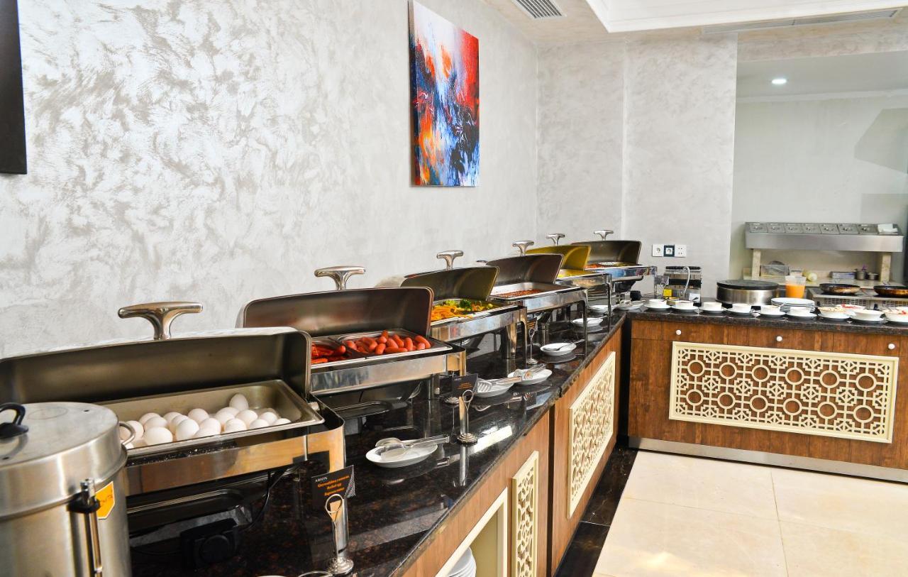 Arion Hotel Baky Esterno foto