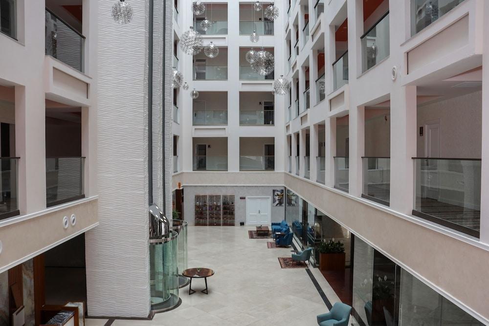 Arion Hotel Baky Esterno foto